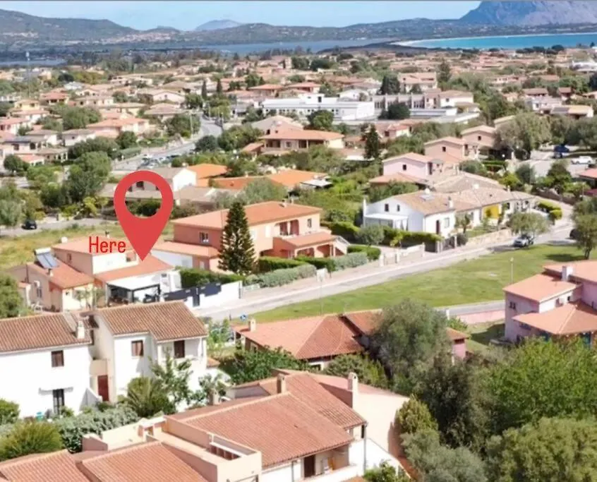 סאן תאודורו Comoda Villetta Con Giardino סאן תאודורו
